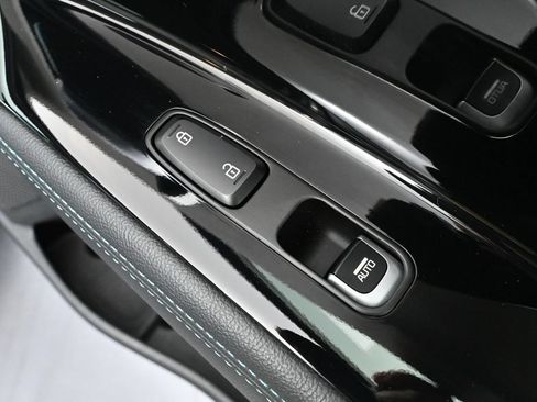 Used 2019 Kia Niro EX FWD image 43