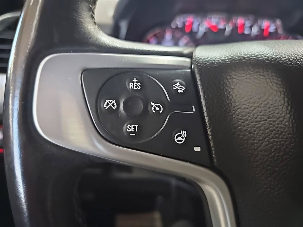 Used 2015 GMC Yukon SLT w/ Open Road Package AWD/4WD image 19