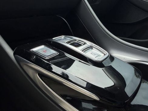 Used 2021 Hyundai Sonata Limited image 19