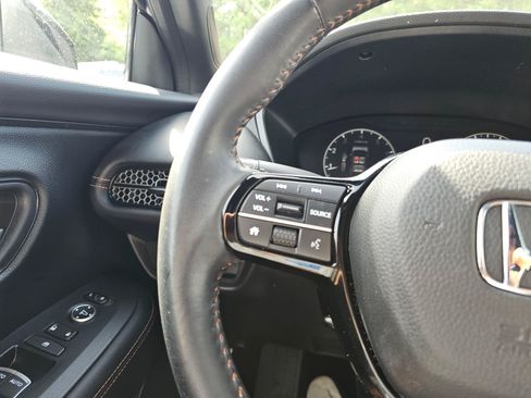 Used 2024 Honda HR-V Sport image 33