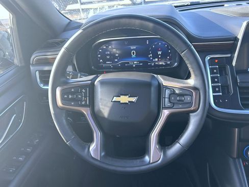 Used 2024 Chevrolet Tahoe High Country image 11