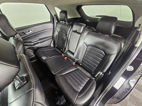 Used 2022 Ford Edge SEL image 23