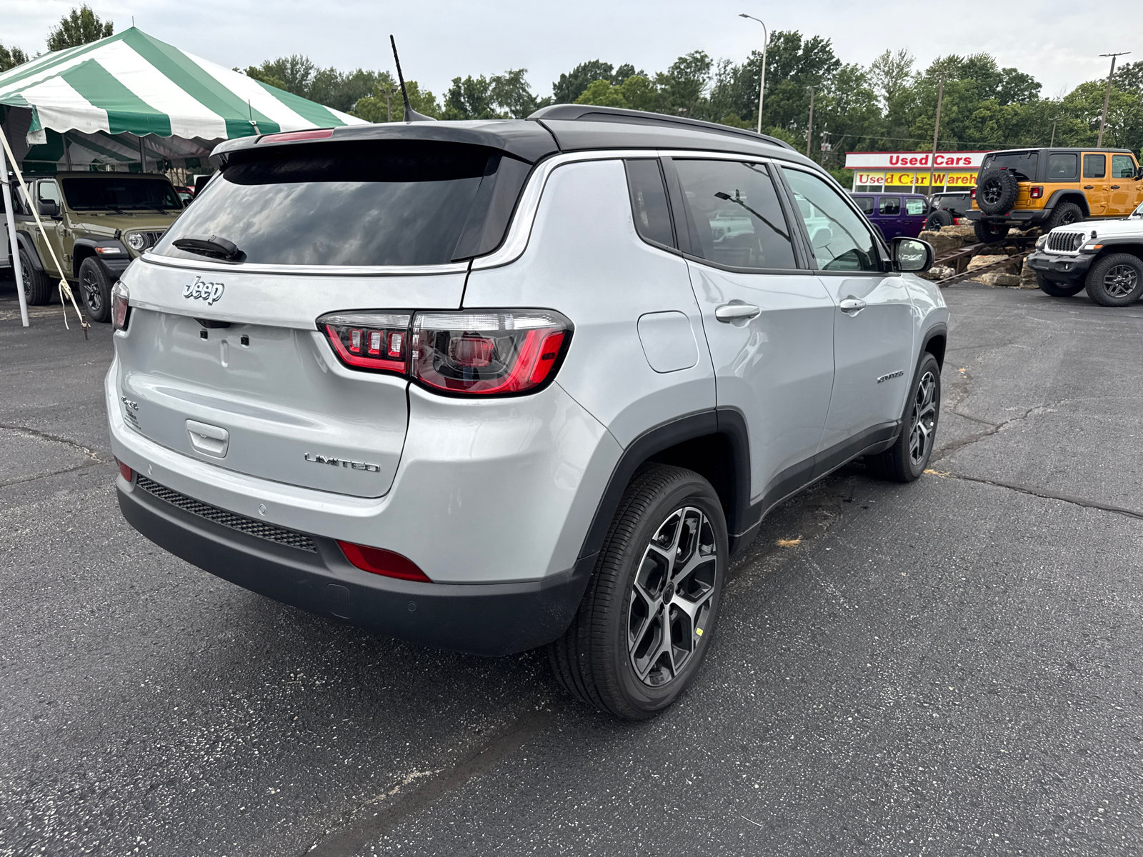 New 2026 Jeep Compass Limited w/ Sun, Sound & Navigation Group AWD/4WD image 5