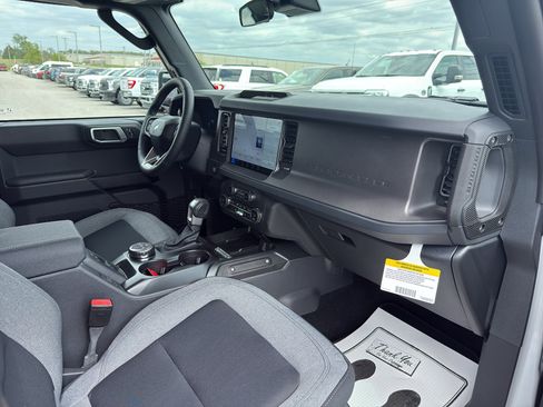 New 2026 Ford Bronco Big Bend AWD/4WD image 14
