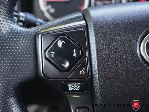 Used 2023 Toyota 4Runner TRD Off-Road Premium w/ Off Road Premium Plus Package AWD/4WD image 31