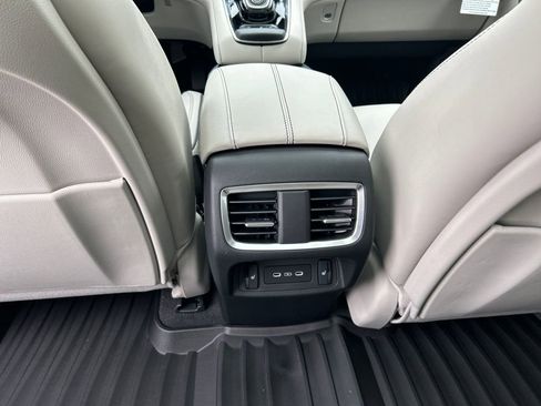 New 2026 Acura RDX SH-AWD image 28