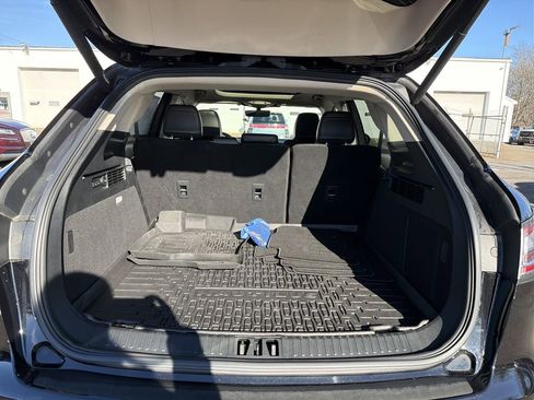 Certified 2022 Lincoln Nautilus Reserve w/ Luxury Package image 29