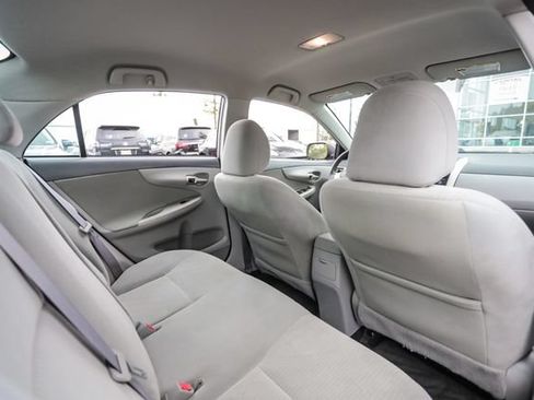 Used 2010 Toyota Corolla LE FWD image 53