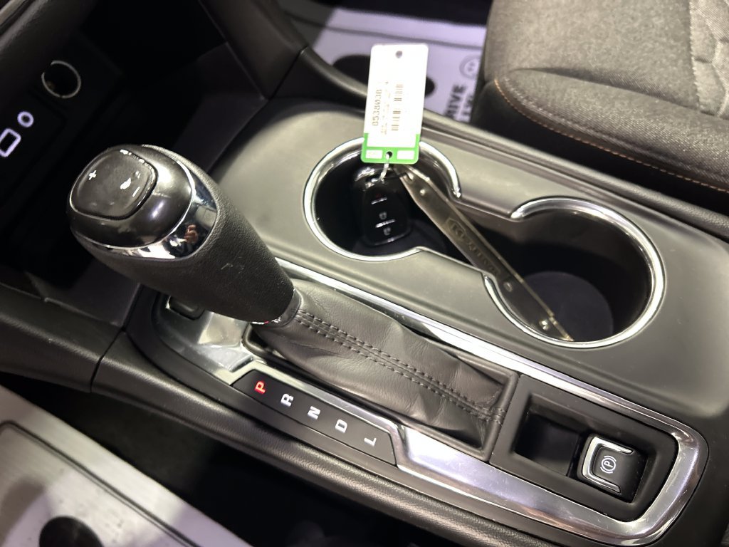 Used 2019 Chevrolet Equinox LT AWD/4WD image 18