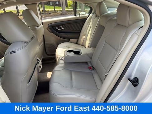 Used 2010 Ford Taurus SEL FWD image 24