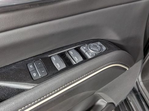 Certified 2024 Cadillac Escalade ESV Premium Luxury w/ LPO, Floor Liner Package AWD/4WD image 16