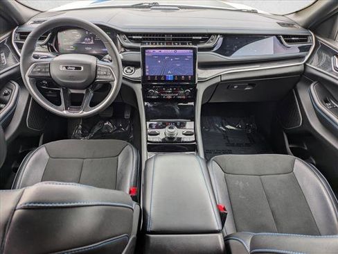 Used 2022 Jeep Grand Cherokee Trailhawk w/ Advanced Protech Group II image 19