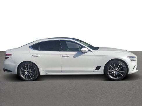 New 2026 Genesis G70 2.5T Prestige image 2