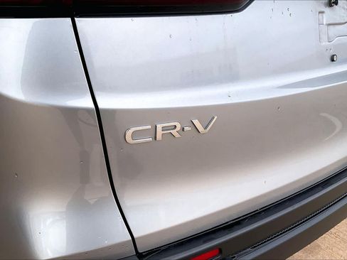 Used 2025 Honda CR-V EX image 10