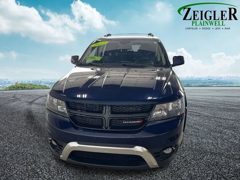 Used 2017 Dodge Journey Crossroad w/ Popular Equipment Group AWD/4WD image 9