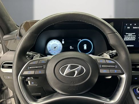 Certified 2025 Hyundai Palisade Calligraphy AWD/4WD image 23