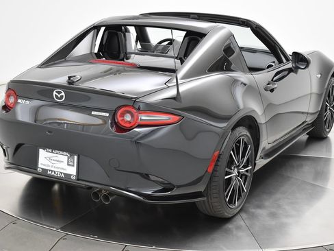 New 2026 MAZDA MX-5 Miata RF Grand Touring w/ Appearance Package RWD image 22