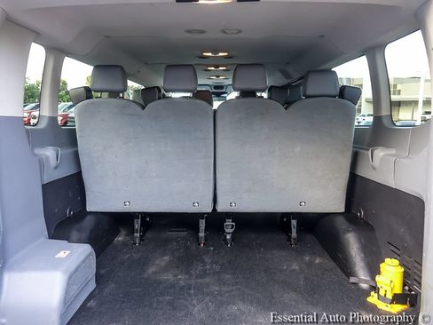 Used 2016 Ford Transit 350 XL RWD image 20