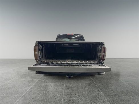 Used 2016 Chevrolet Silverado 1500 LT w/ All Star Edition image 13