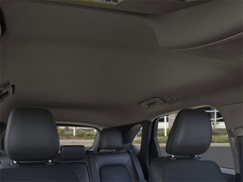 New 2025 Ford Escape SE image 22