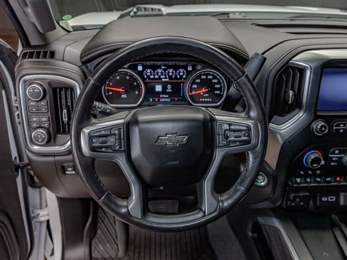 Used 2022 Chevrolet Silverado 2500 LTZ w/ LTZ Plus Package image 18