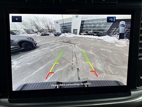 Certified 2022 Ford F150 XLT w/ Equipment Group 302A High image 36