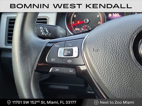 Used 2019 Volkswagen Atlas SE w/ Towing Package image 16