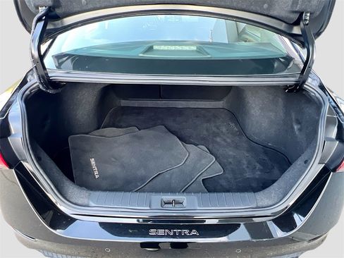 Used 2024 Nissan Sentra SV image 23