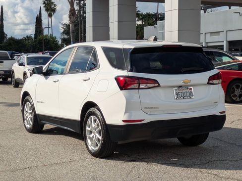 Certified 2022 Chevrolet Equinox LS w/ LS Convenience Package image 7