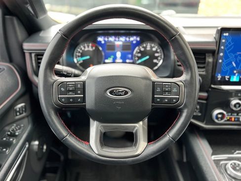 Used 2023 Ford Expedition Max Limited image 13