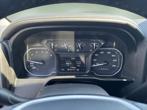 Used 2021 GMC Sierra 1500 SLT AWD/4WD image 16