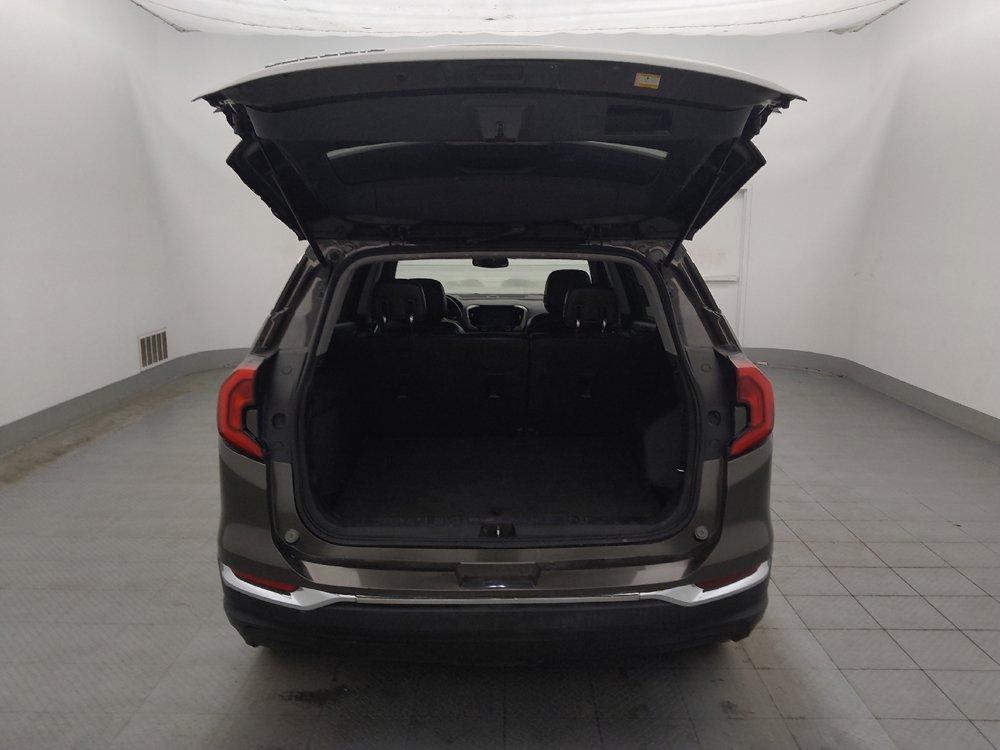 Used 2020 GMC Terrain SLT FWD image 29