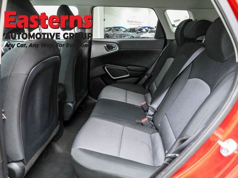 Used 2024 Kia Soul LX w/ Option Group 015 image 21