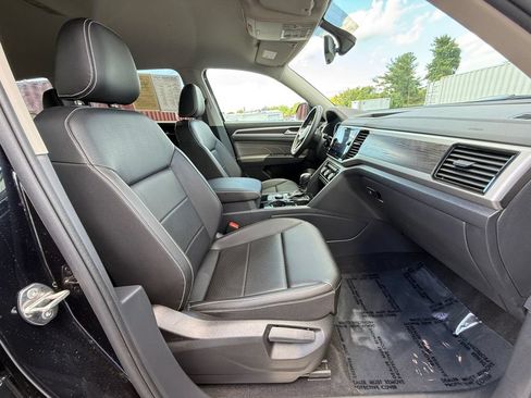 Used 2023 Volkswagen Atlas SE w/ Black Wheel Package AWD/4WD image 27