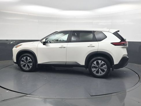 Used 2023 Nissan Rogue SV FWD image 10
