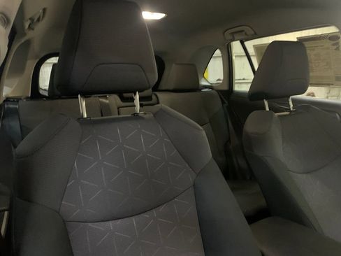 Used 2024 Toyota RAV4 XLE image 19