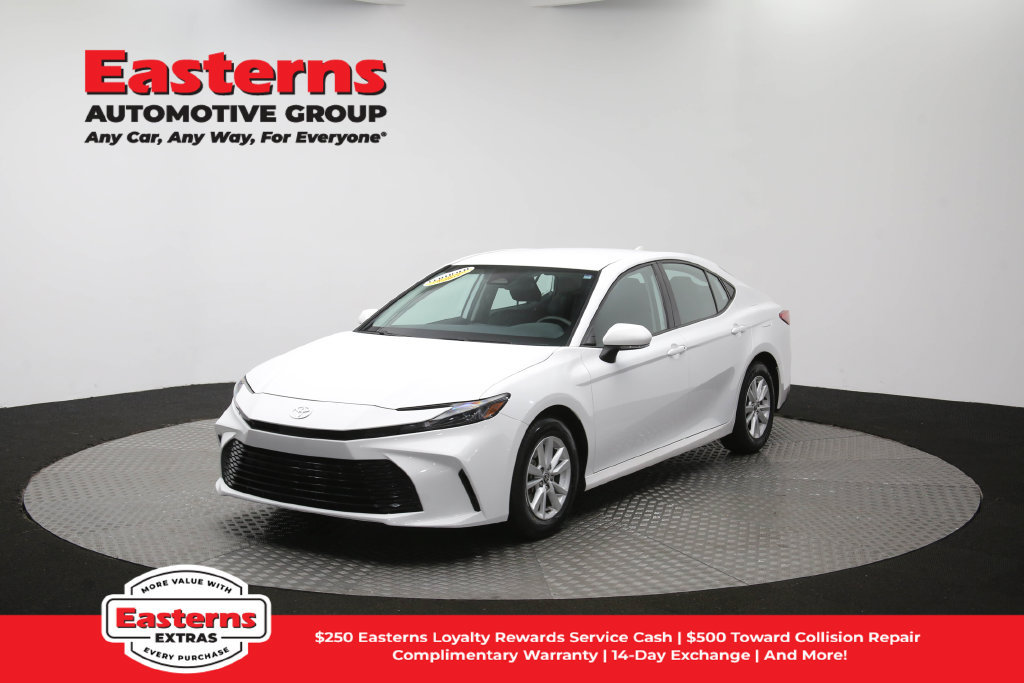 Used 2025 Toyota Camry LE FWD image 54
