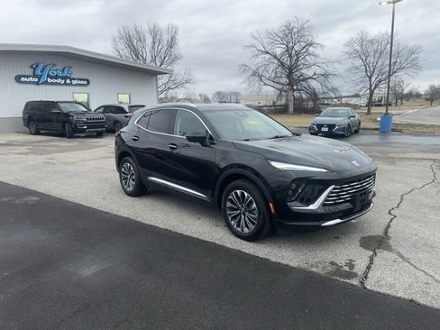 Used 2025 Buick Envision Preferred image 4