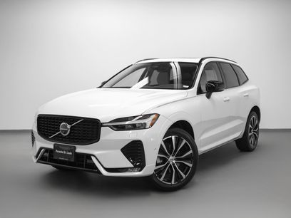 Used 2025 Volvo XC60 B5 Plus w/ Protection Package Premier