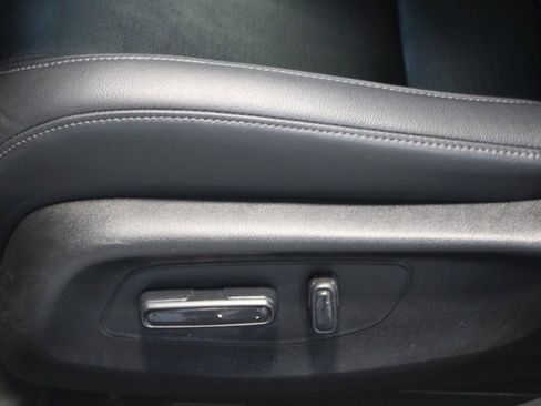 Used 2023 Honda Civic Touring image 15