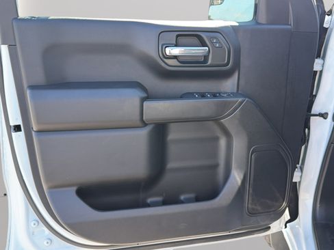 Used 2024 Chevrolet Silverado 1500 Custom w/ Turbomax Blackout Package RWD image 20