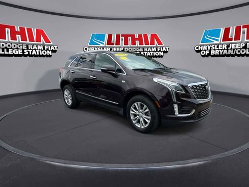 Used 2021 Cadillac XT5 Luxury image 2