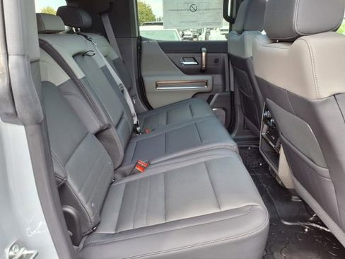 New 2025 GMC Hummer EV 3X image 23