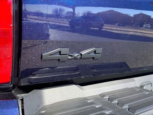 Used 2025 Toyota Tundra Limited image 31