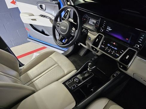 Used 2022 Kia Sorento S w/ Panoramic Sunroof Package image 27