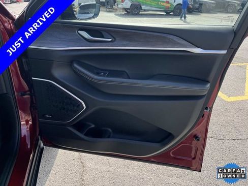 Certified 2021 Jeep Grand Cherokee L Limited w/ Trailer Tow Group (B) image 24