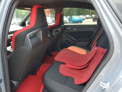 Used 2025 Honda Civic Type R image 12