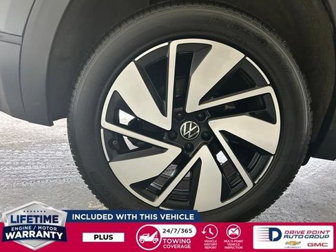 Used 2024 Volkswagen Atlas SE FWD image 12