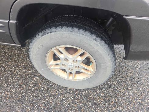 Used 1999 Jeep Grand Cherokee Limited image 25