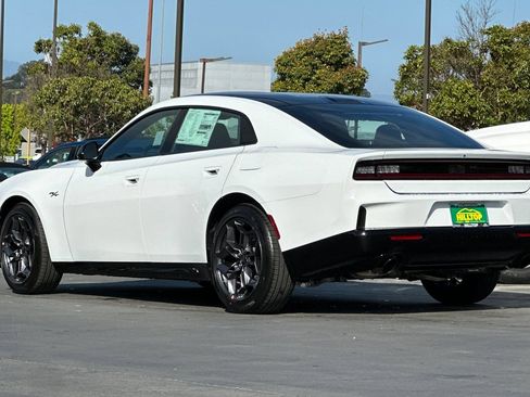 New 2026 Dodge Charger R/T w/ Blacktop Package AWD/4WD image 6